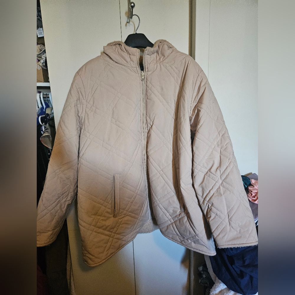 Reversable Tan Quilted Hooded Jacket
